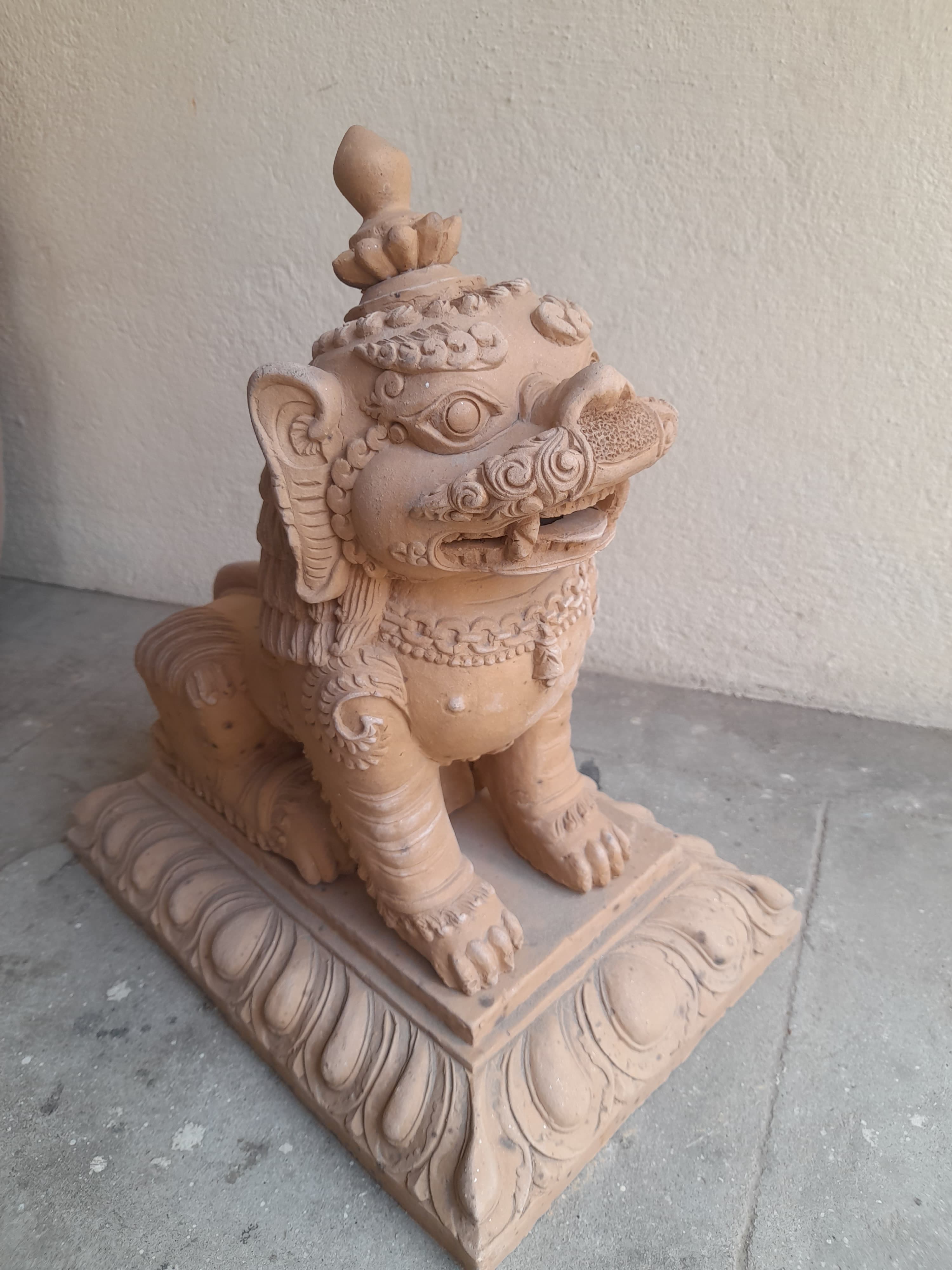 Lion Terracotta