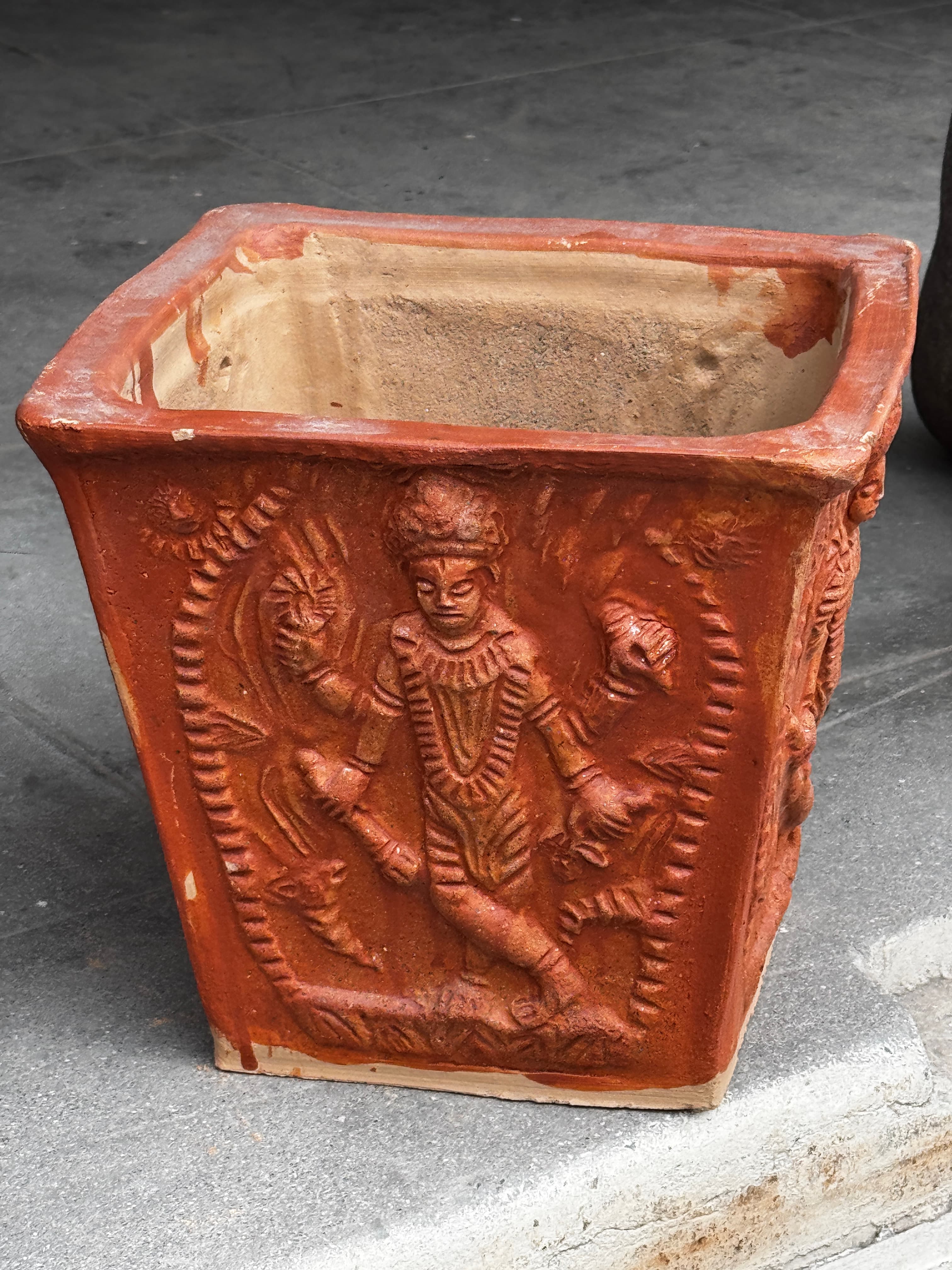 Narayan vase
